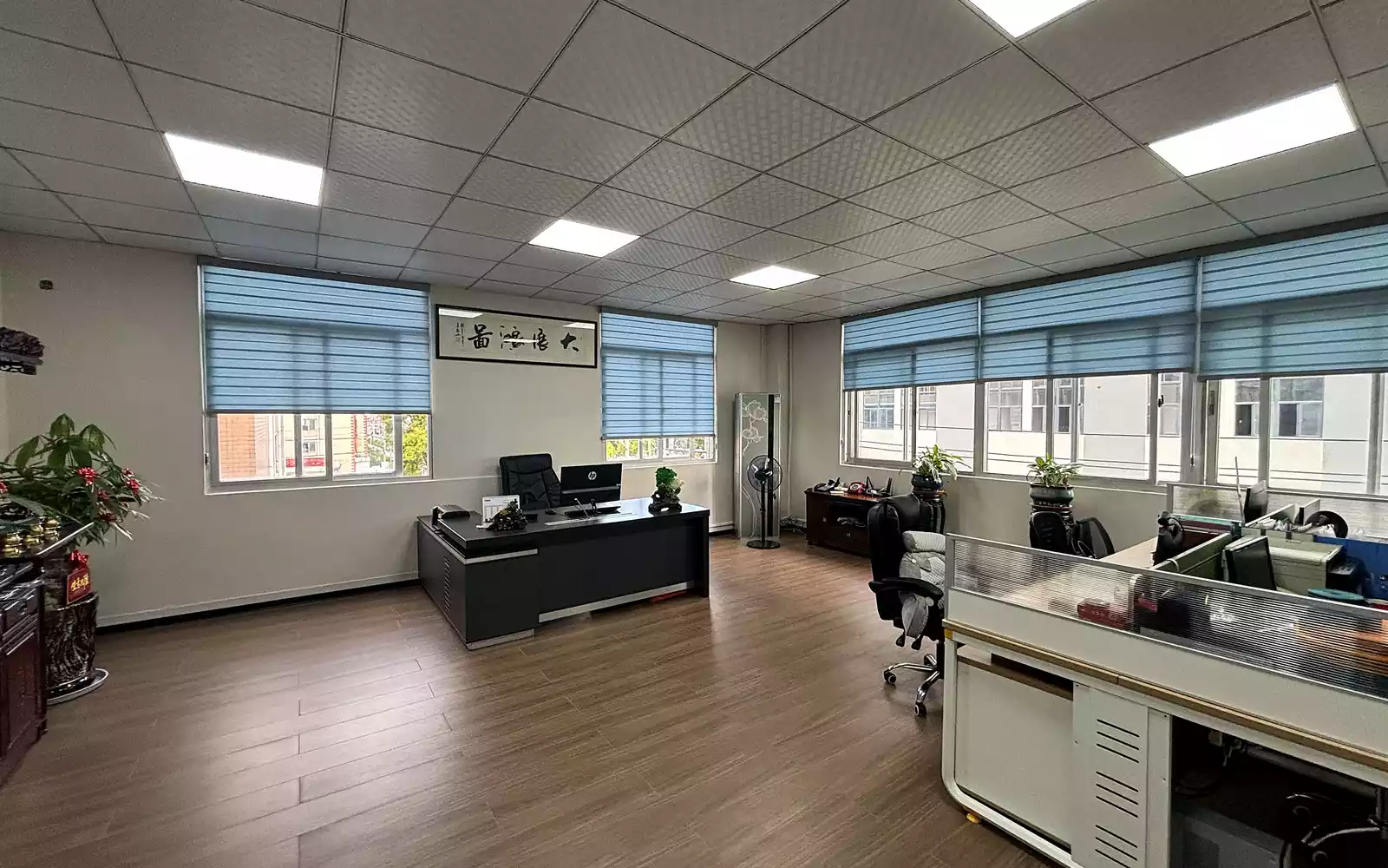 Benshine project and production planning office interior