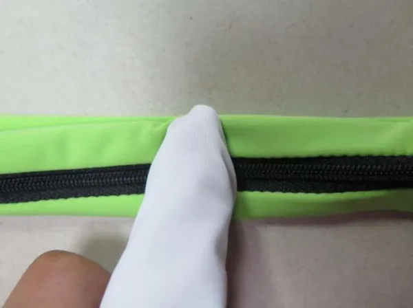 10 · Dry rubbing colour-fastness check
